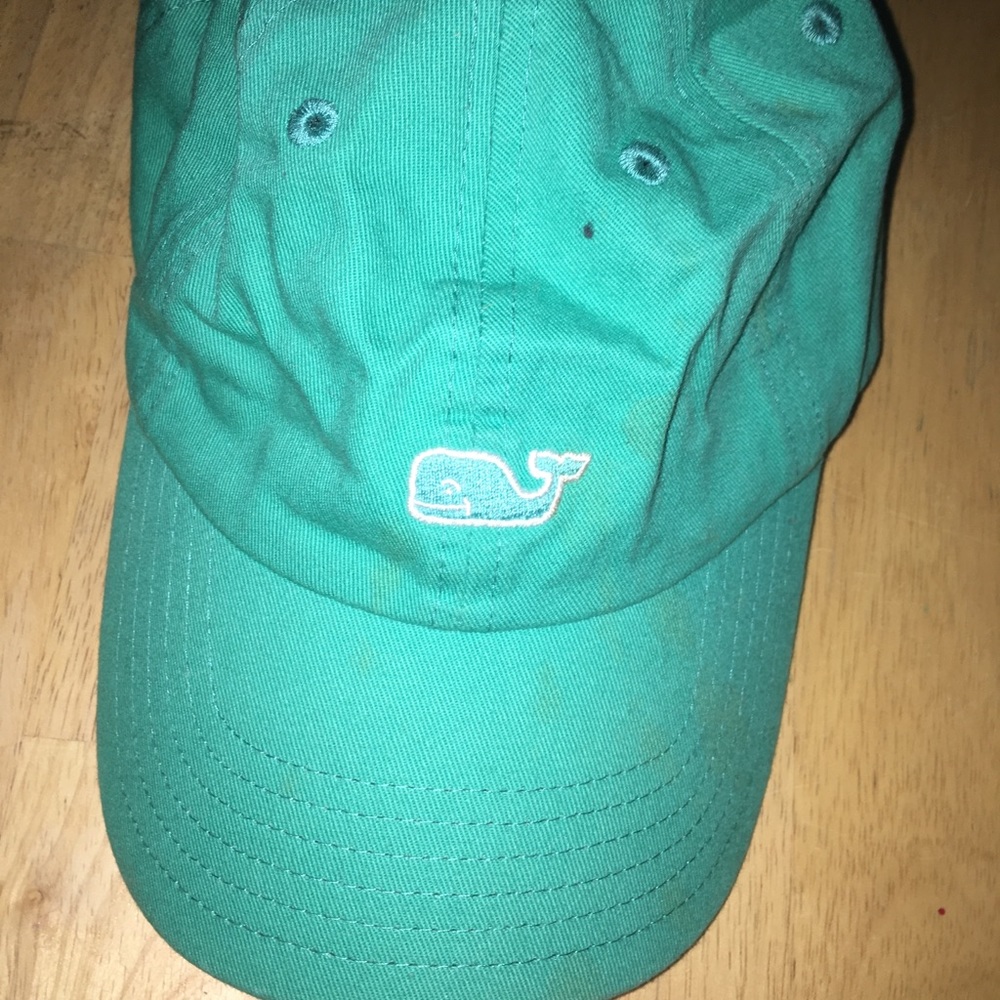 teal vineyard vines hat